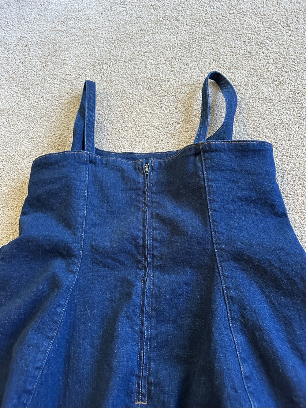 Abercrombie & Fitch bubble hem denim dress - Picture 15 of 15